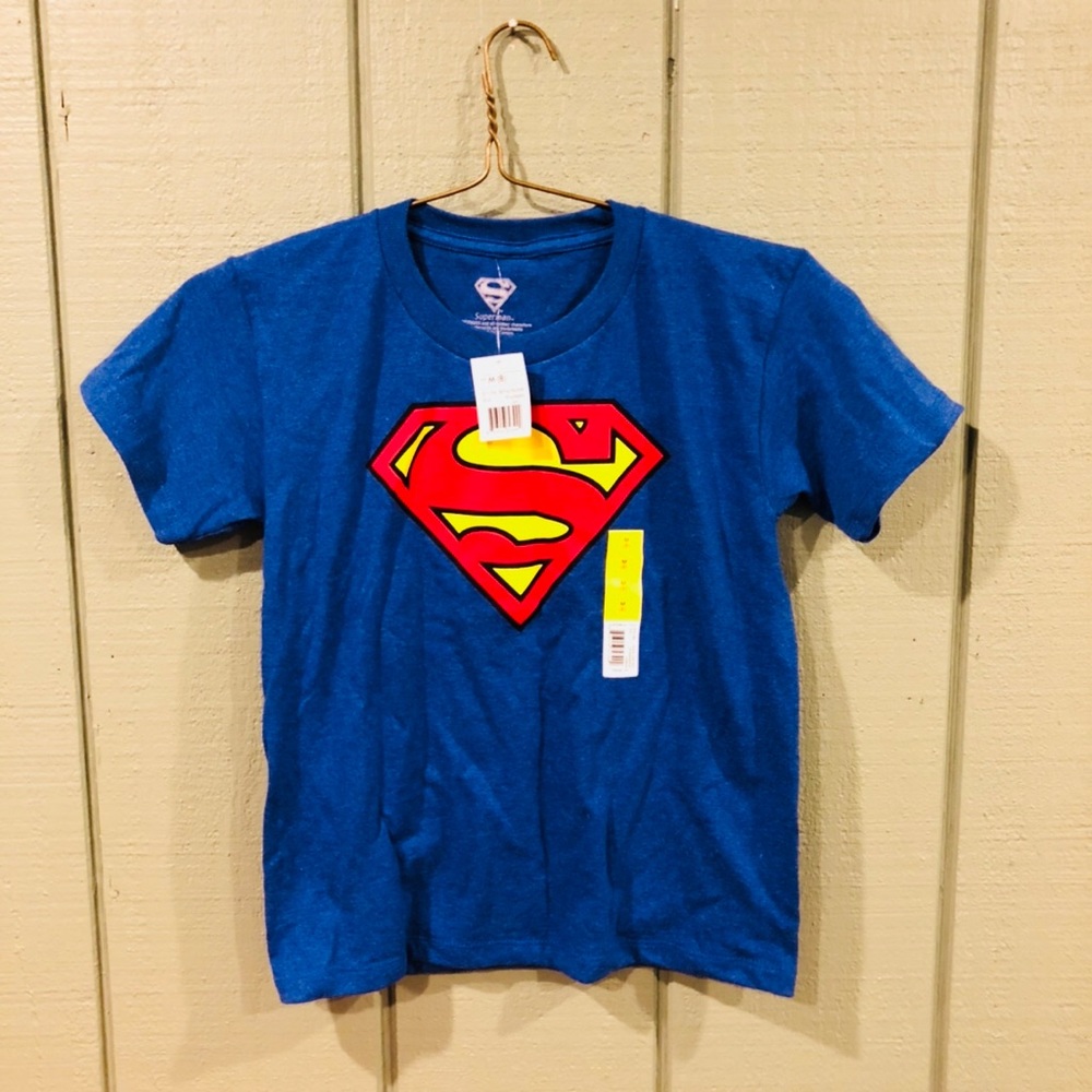 Boys Medium Superman tee